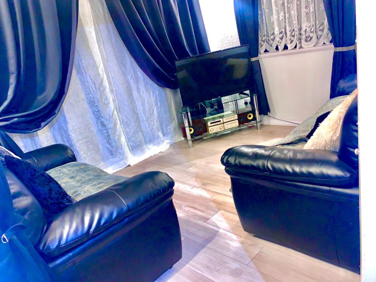 Leysdown-On-Sea Saddlebrook Holiday Park 3 Bedroom Brick Built Chalet Bungalow Экстерьер фото